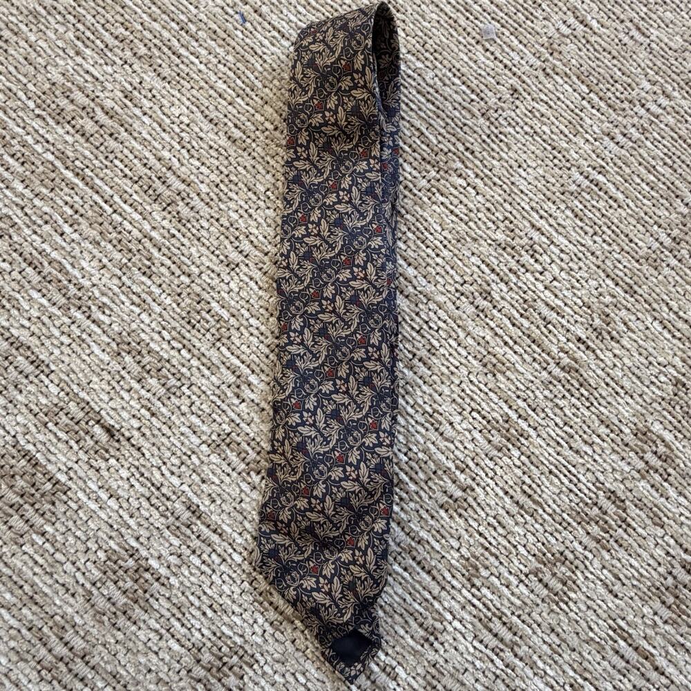 Smithsonian Institution Mens 100% Silk Tie Blue Floral Pattern Made in Italy